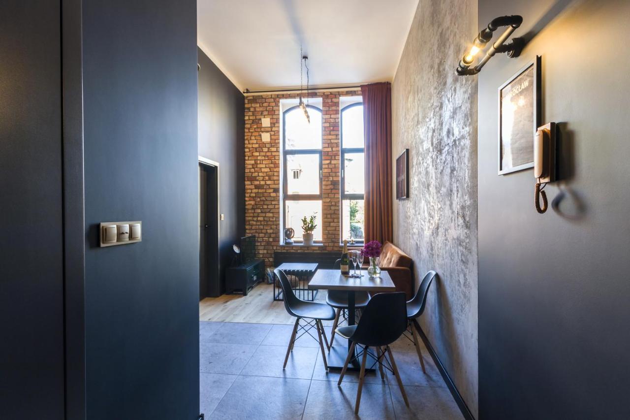 Loft Na Browarach Apartment วรอตซวาฟ ภายนอก รูปภาพ